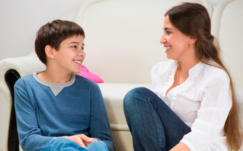 8 consejos para ayudar a tus hijos adolescentes a afrontar sus cambios.