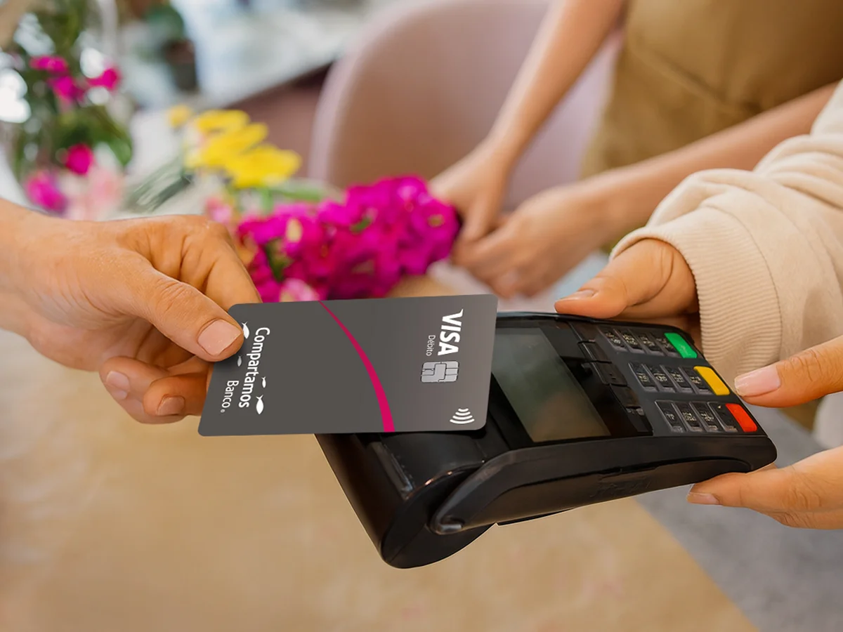 Tarjeta Compartamos Banco cerca de POS