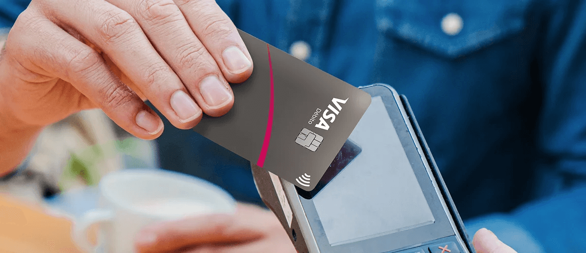 Tarjeta Compartamos Banco pagando en POS