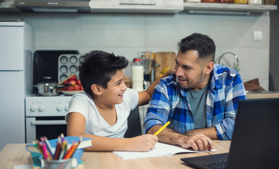 Aprende a construir una relación de afecto padre e hijo.