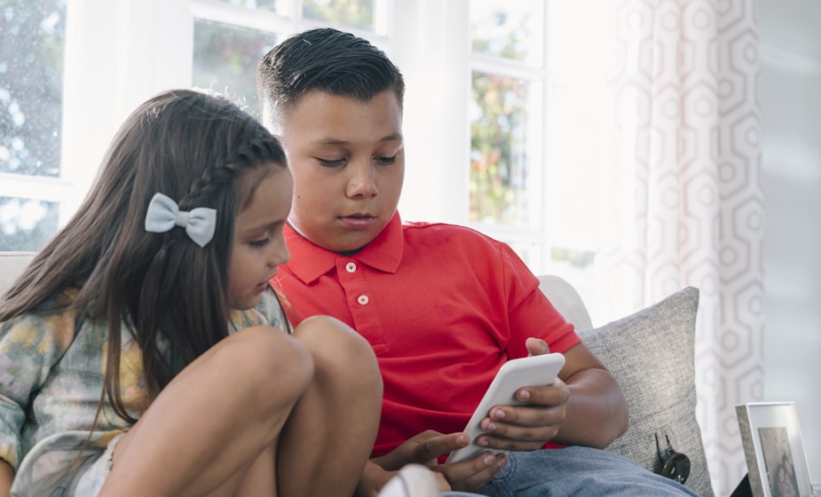 Conoce la influencia de las redes sociales en tus hijos.