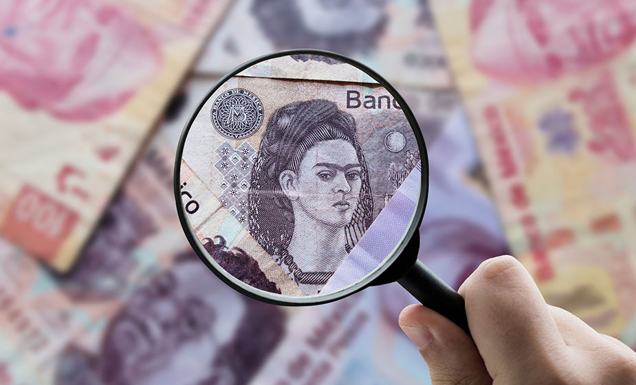Qué hacer si te dan un billete falso