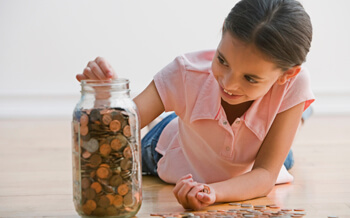 Cómo inculcar el hábito del ahorro en tus hijos.